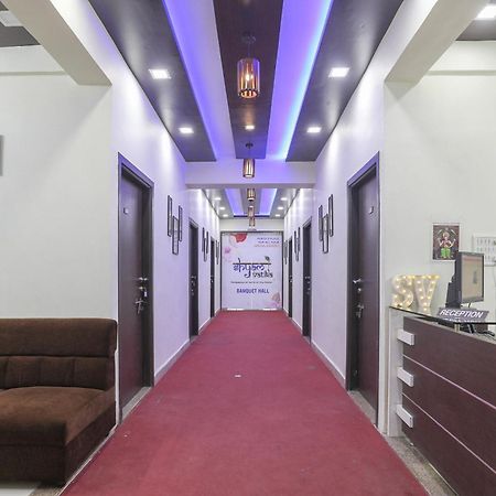 Collection O Shyam Vatika Banquet And Rooms Surat Exterior photo
